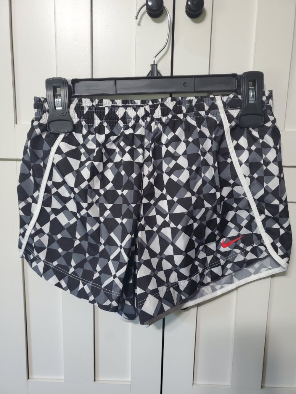 Size Large Nike Dri Fit Shorts